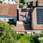 Vue sur photovoltaïque et sur le village de Arnex