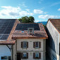 Maison communale de Arnex avec toiture solaire