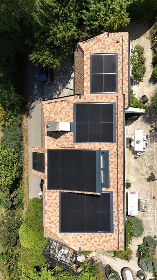 Rénovation énergétique de toiture à Genolier