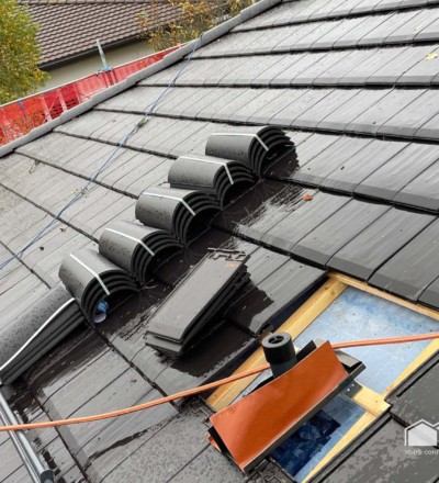 Rénovation de faîtages d'une toiture à Founex