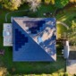 Vue aérienne sur la toiture avec photovoltaïque