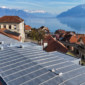 Toiture en zinc avec vue sur le Lac Léman et les Alpes à Chexbres en Suisse